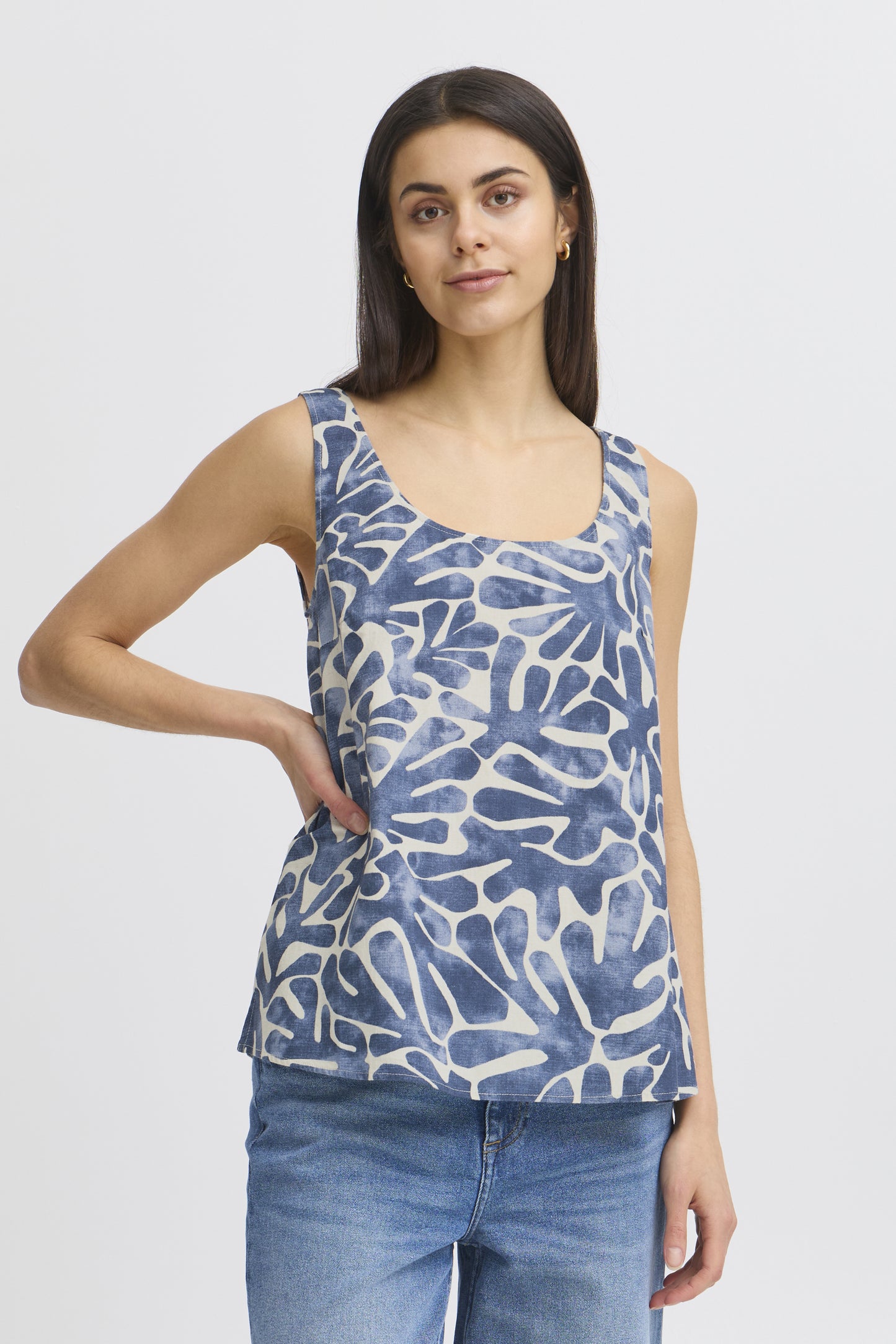 Frmaddie Top Navy Blazer Art