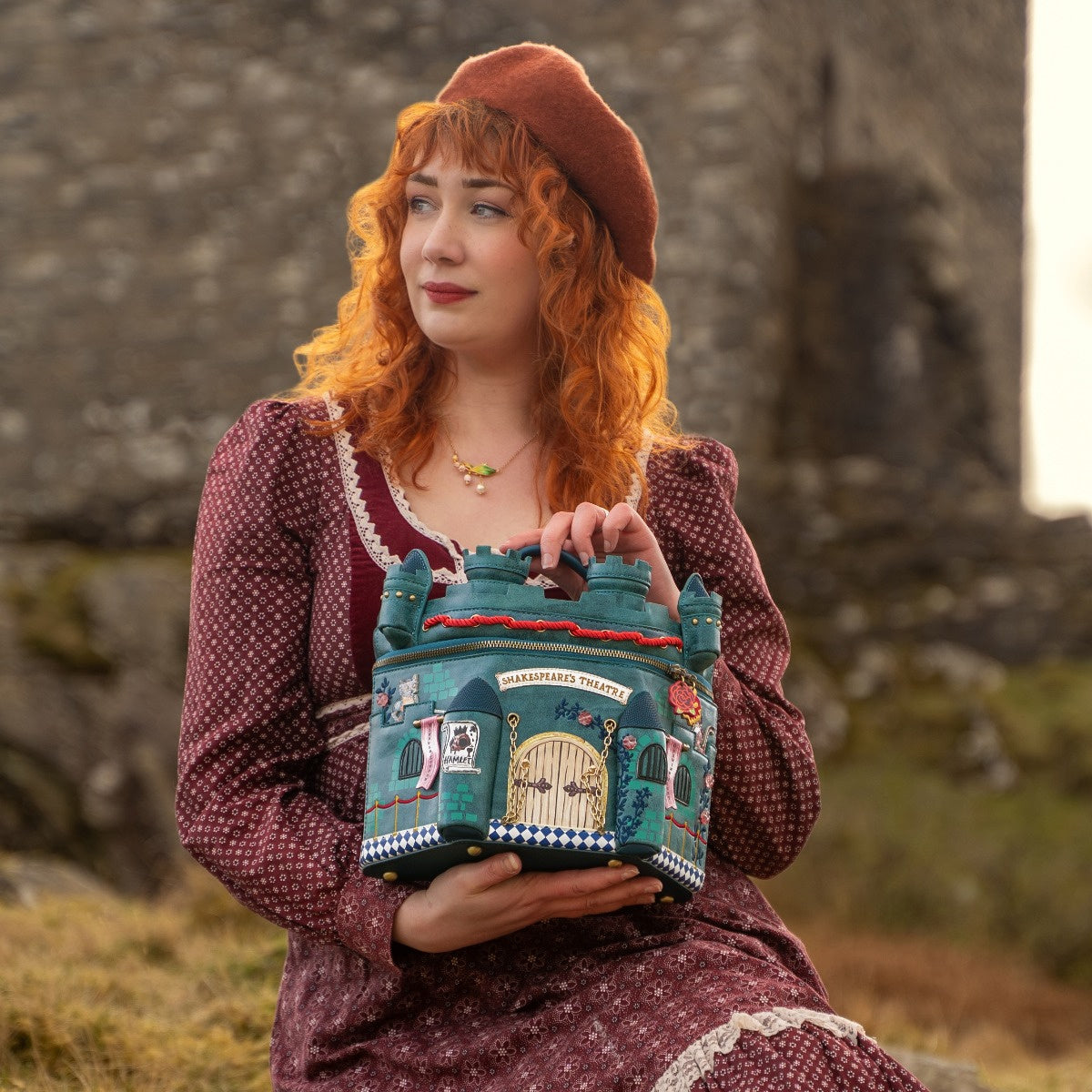 Shakespeare's Theatre - Hamlet Cora Bag