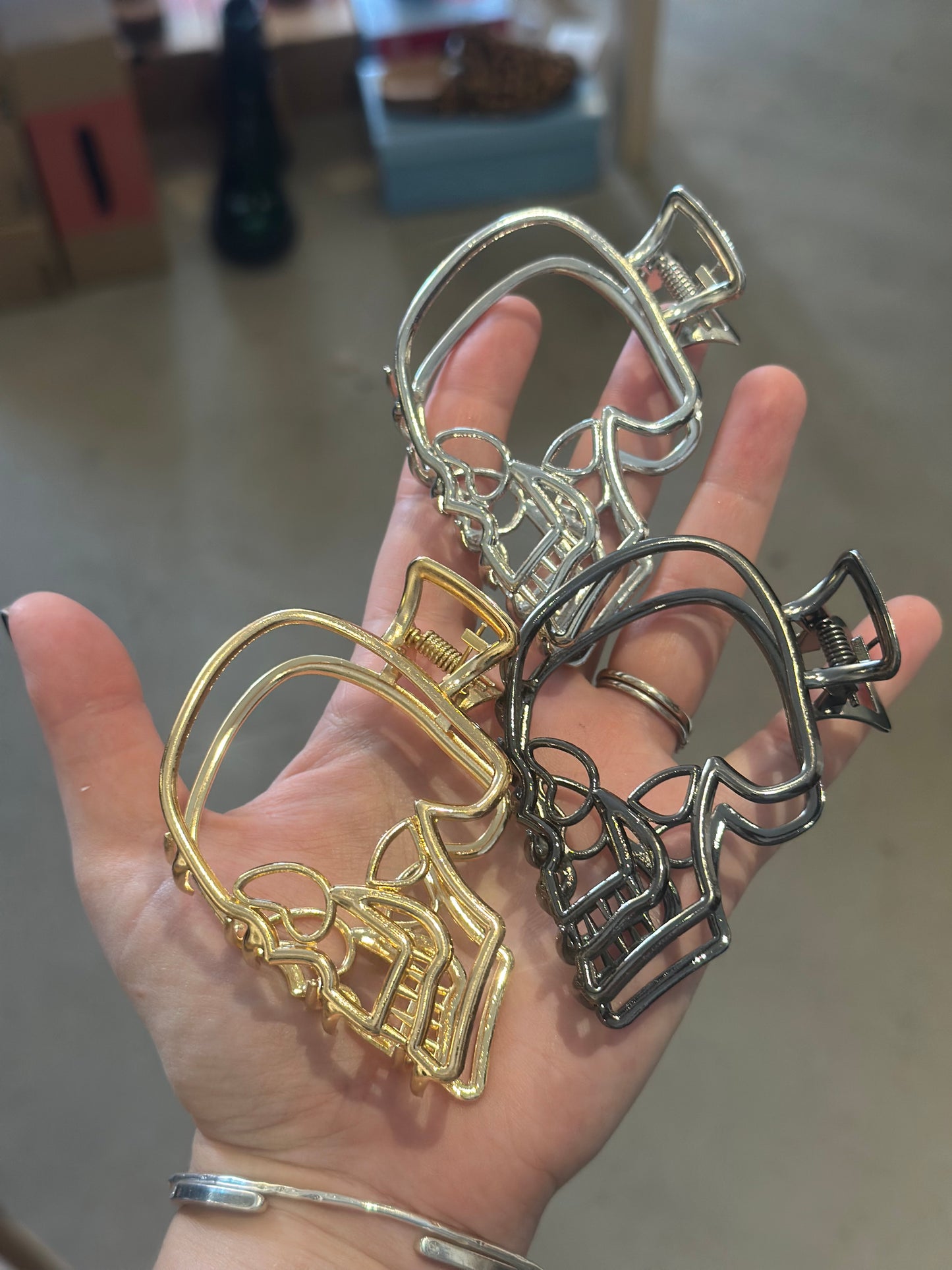 Metal Skull Hair Claw