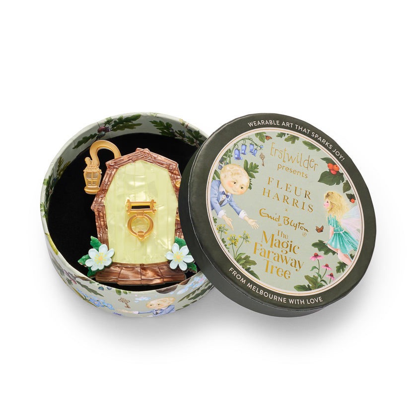 Silky’s Door Brooch