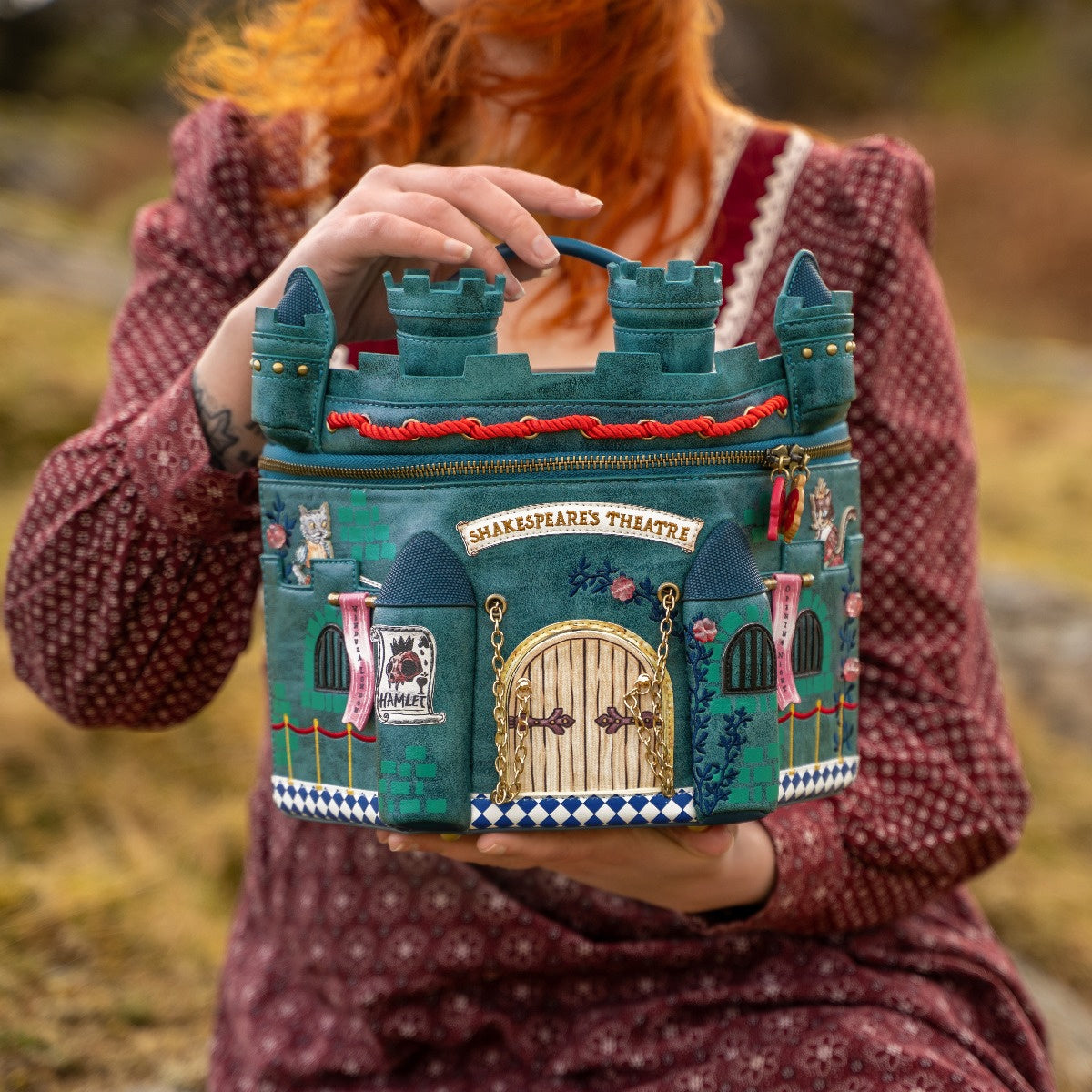 Shakespeare's Theatre - Hamlet Cora Bag