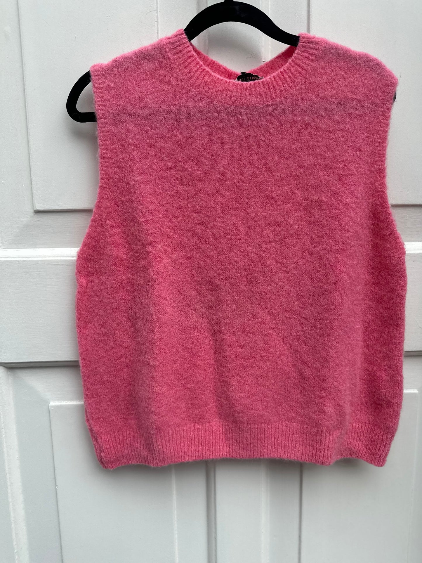 Alpaca Sleevless Jumper