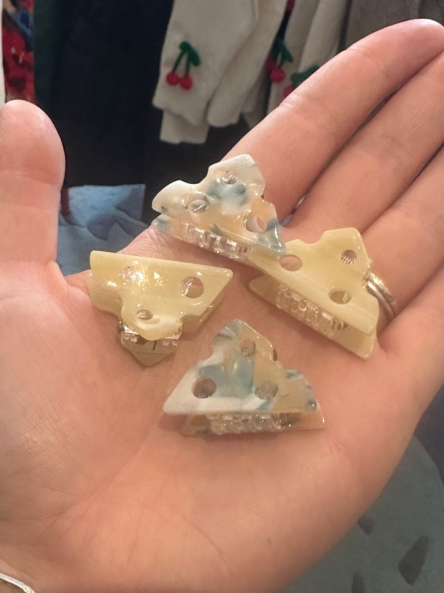 Cheese Mini Hair Claws