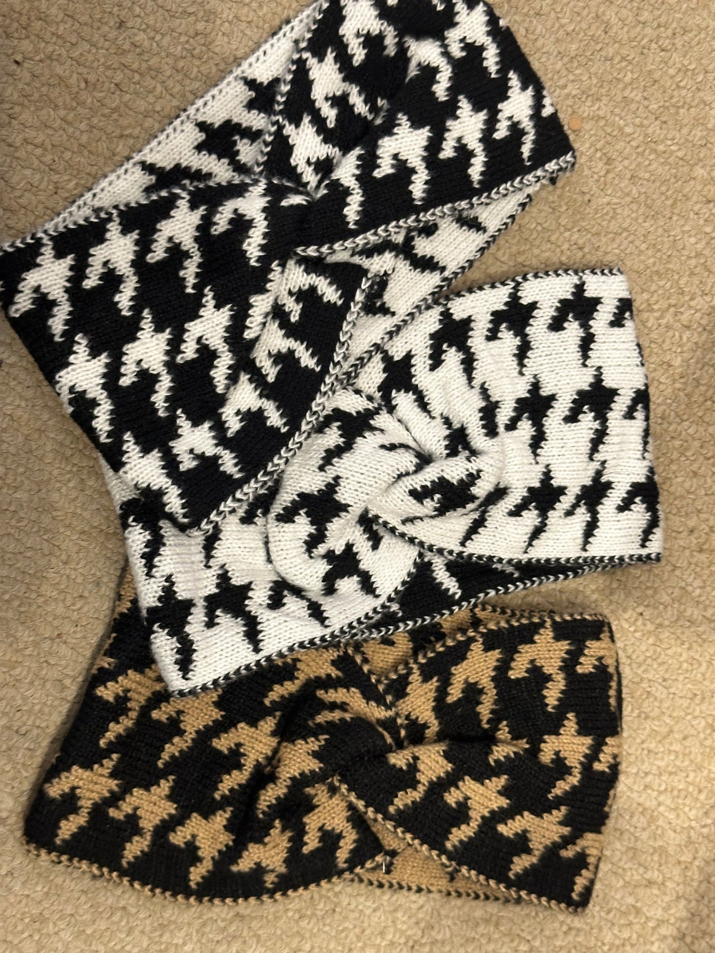 Dogtooth Knitted Headband