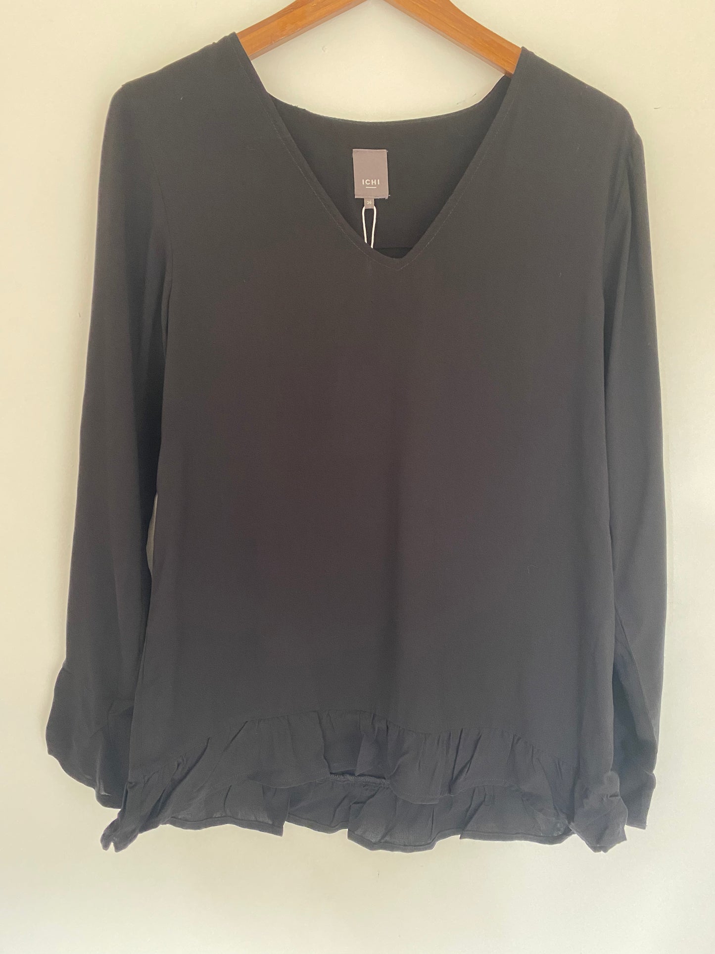 Vera Ls Top