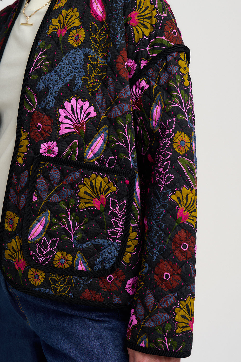 Elowen Quilted Jacket - Black, Jungle Panther