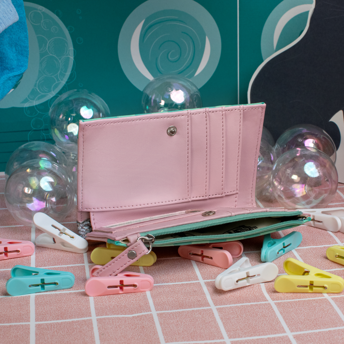 Bubble Cats Laundromat Compact Folding Wallet