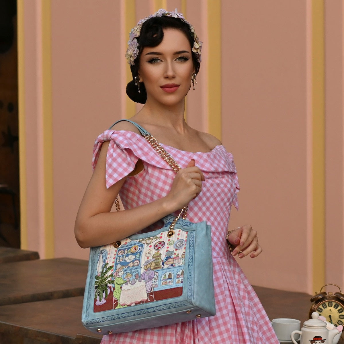 Vendula Heritage - Victorian Tea Rooms Sienna Bag