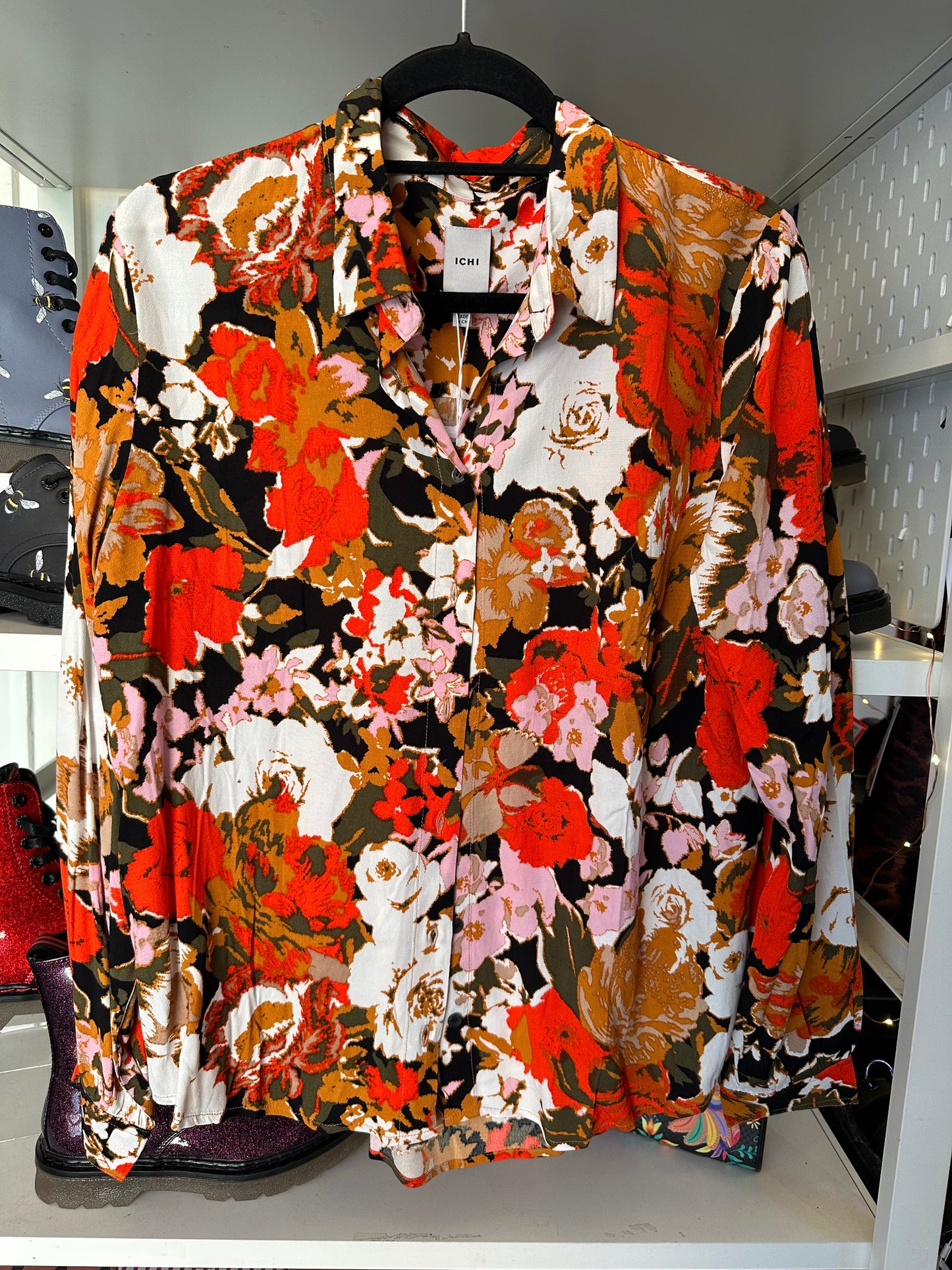 *Ihelixen Shirt