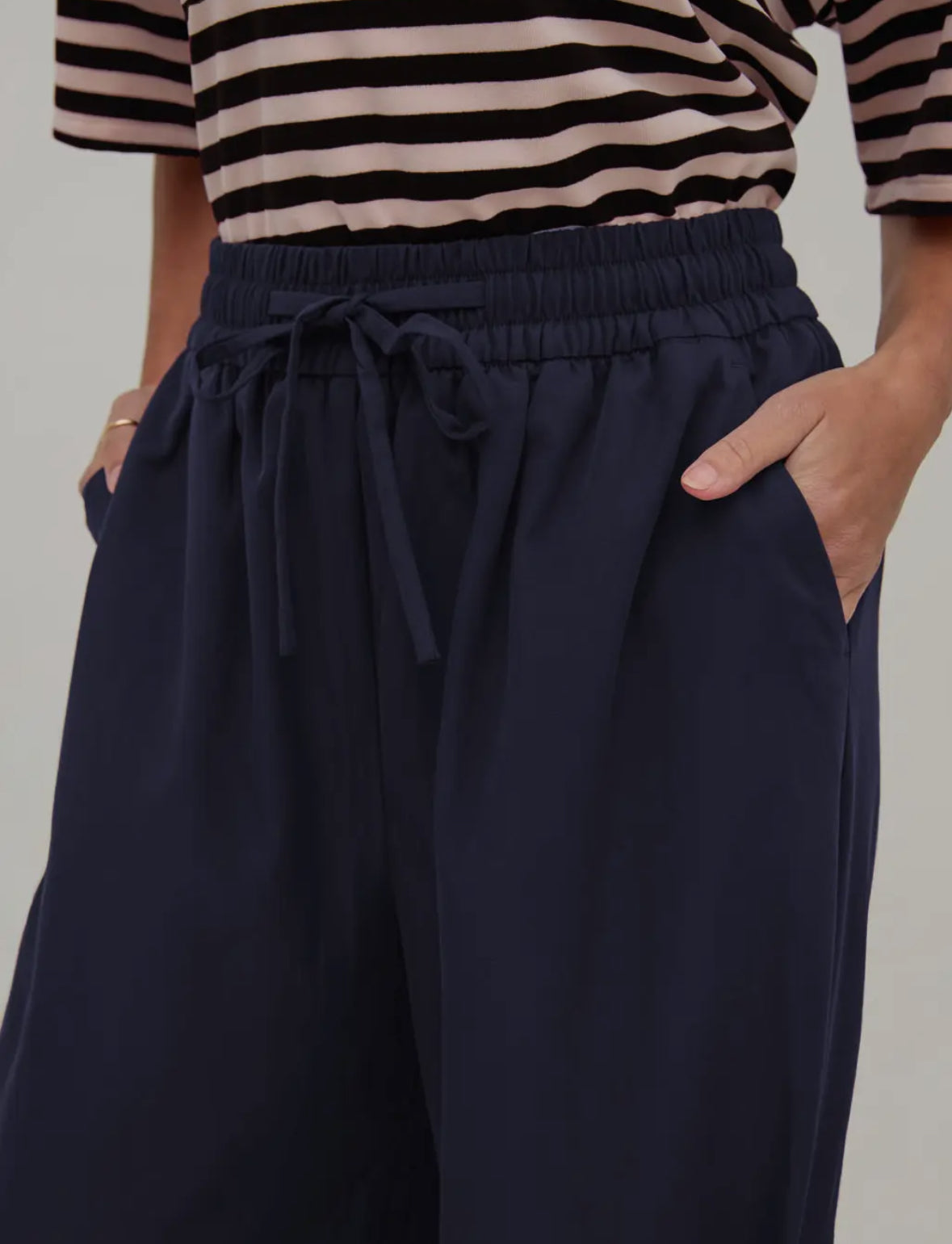 Ebba Super Soft Elasticated Waist Trousers - Navy