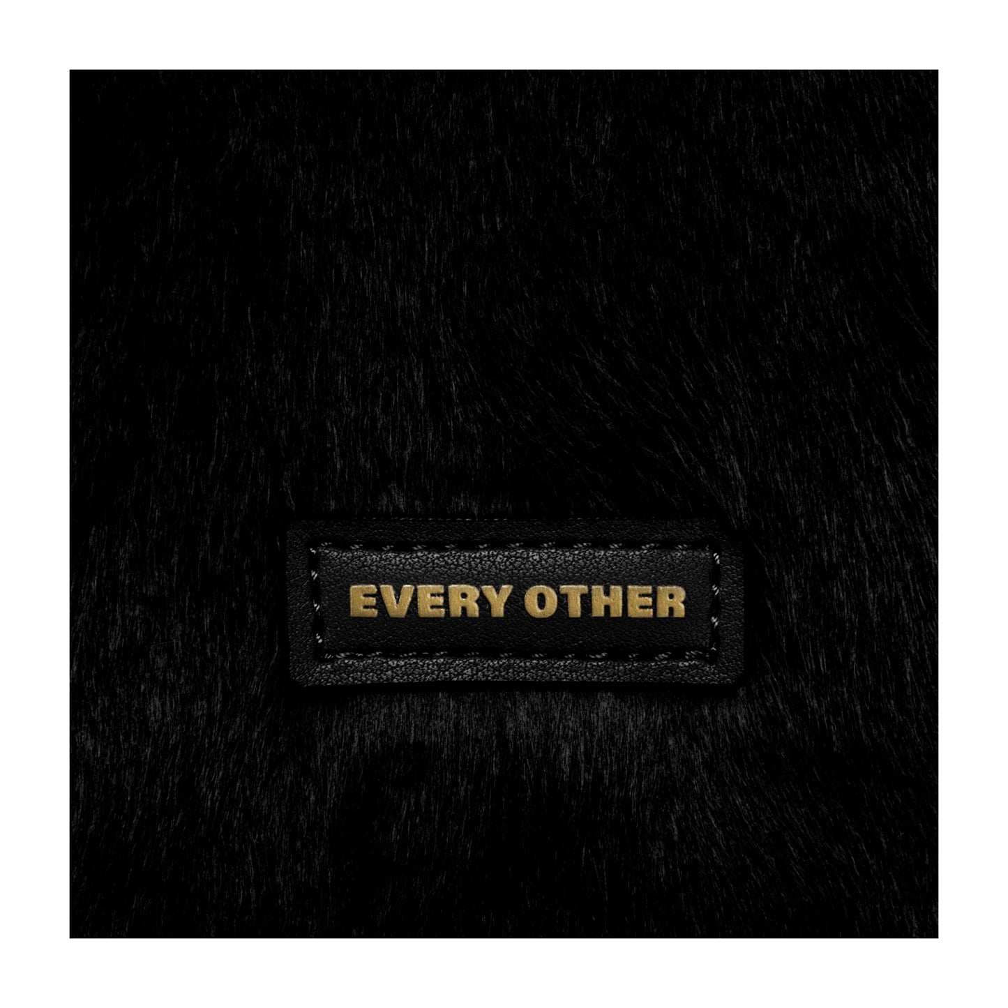 Scoop Cross Body Bag - Black