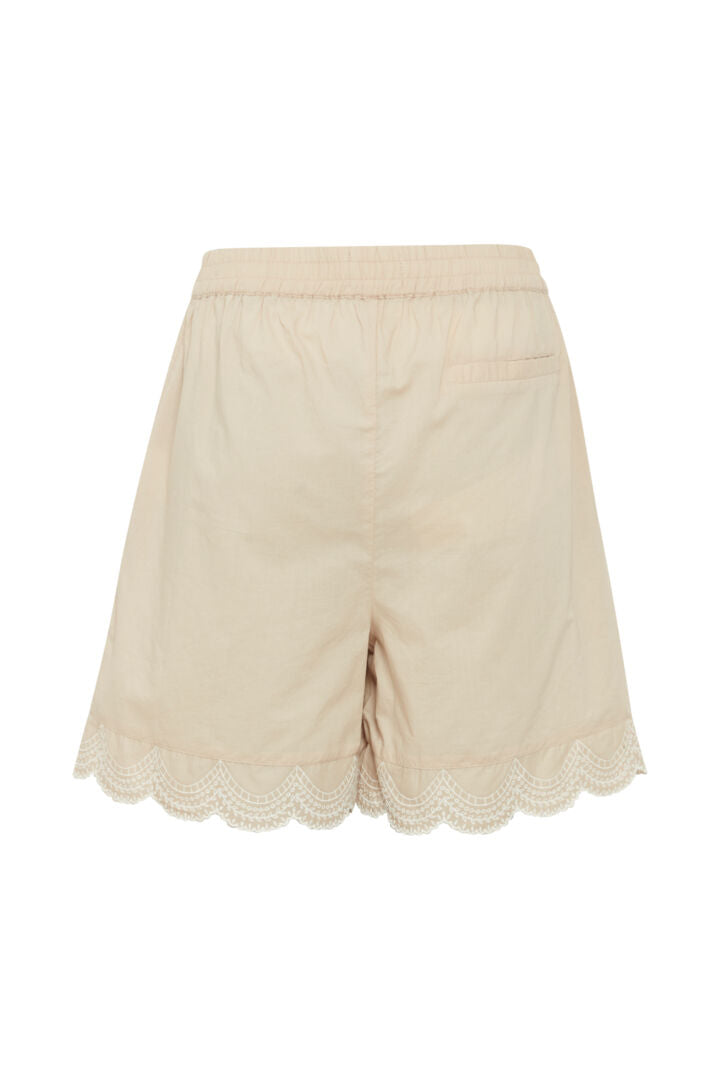 Ihsaidi Scallop Shorts