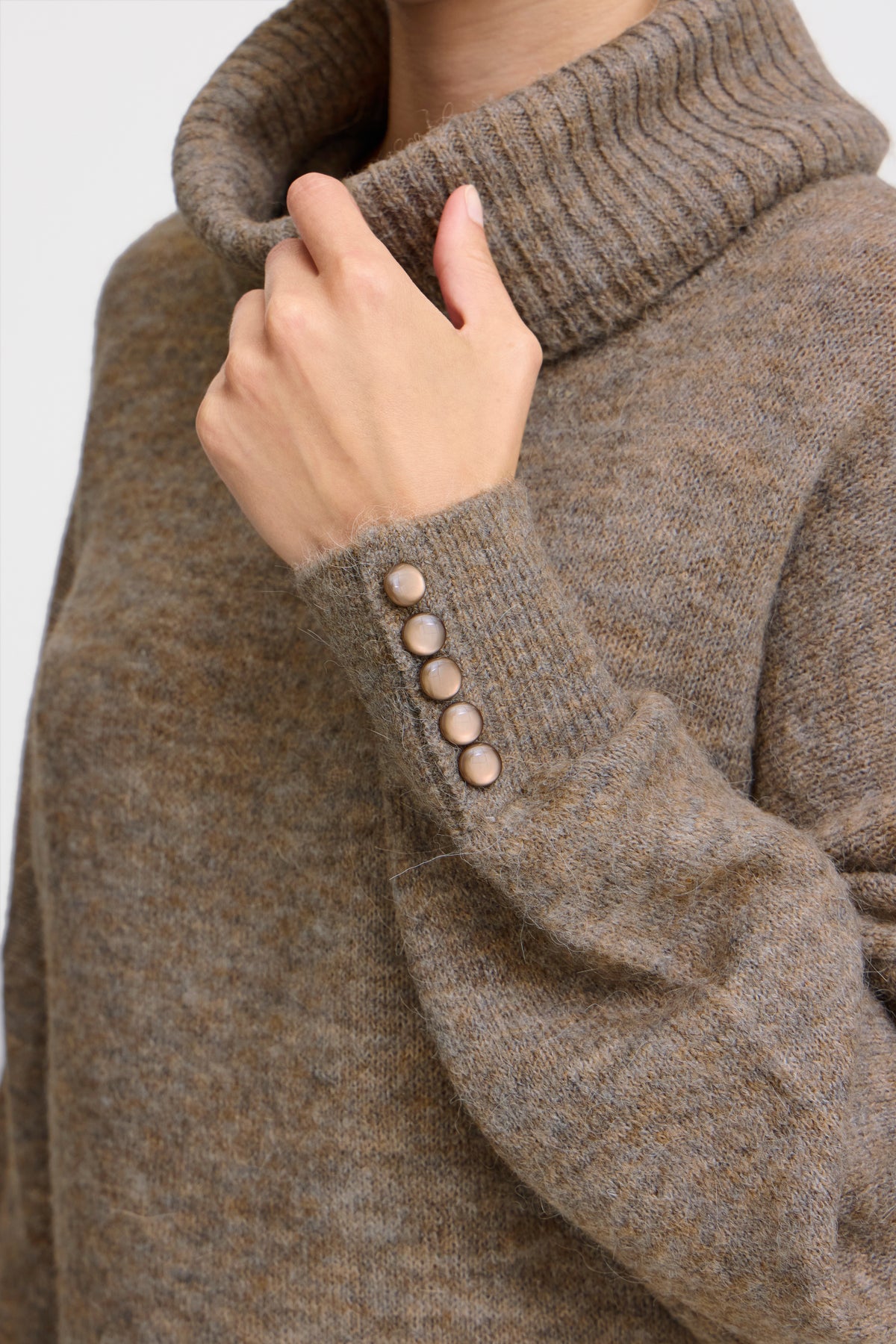 Ihkamara Rollneck Jumper - Fungi