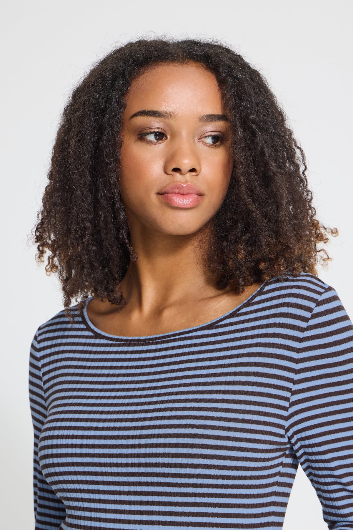 Ihcella Long Sleeved T-Shirt - Navy Blue