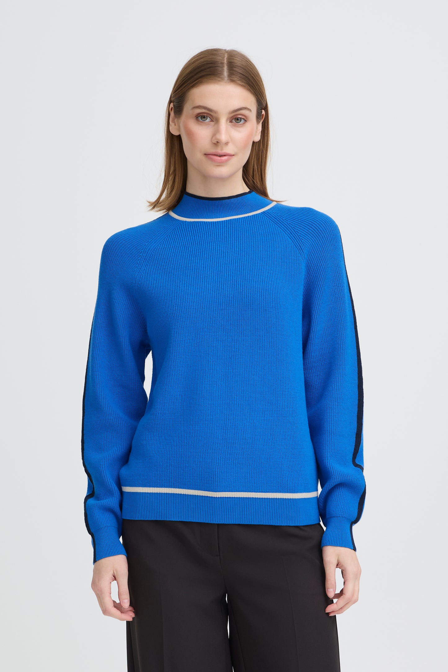 Ihboston Knit - Blue with White Edging