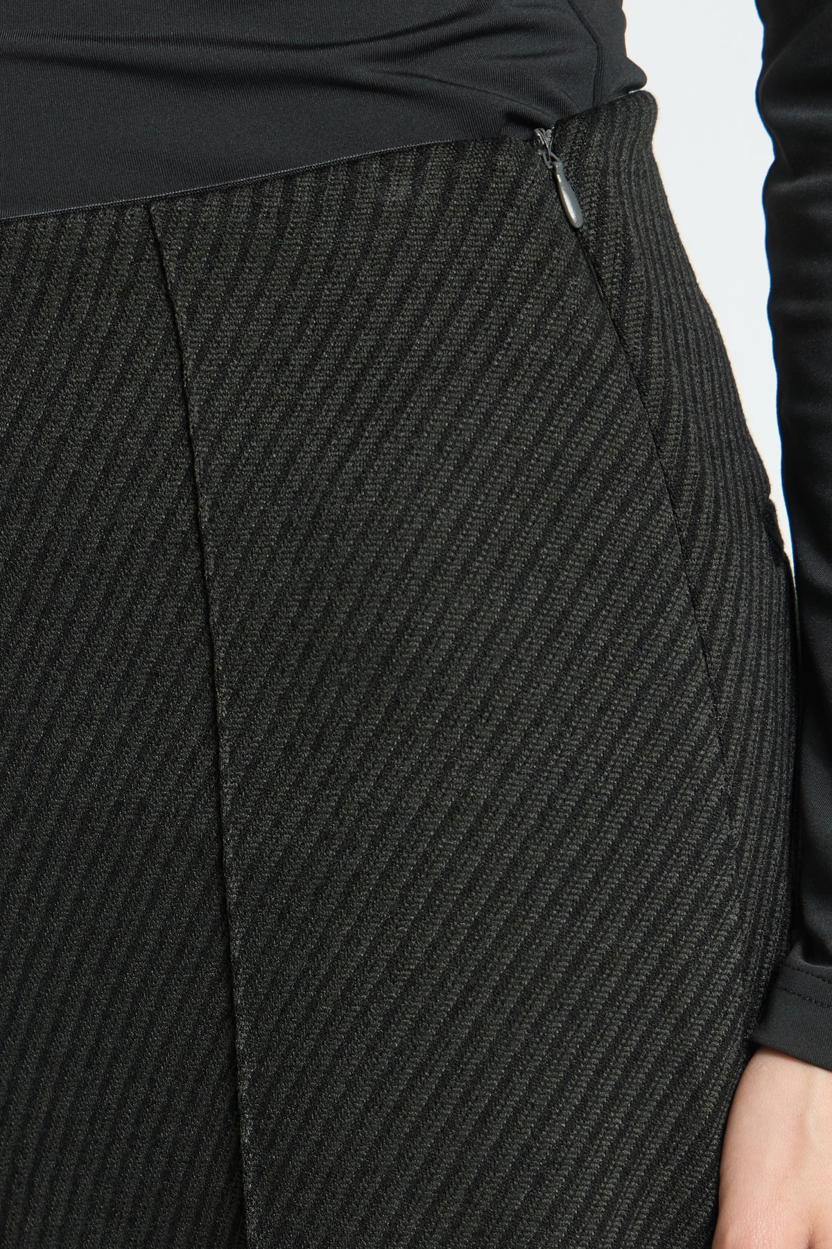 Ihkate Twillsh Wide Trousers - Rosin Black