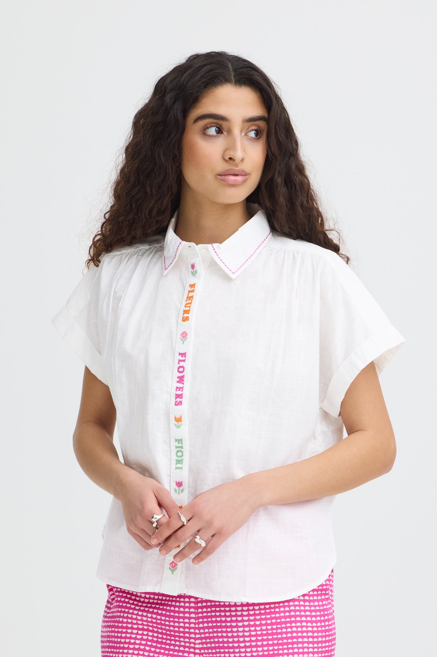 Ihloliva Shirt - White Flowers