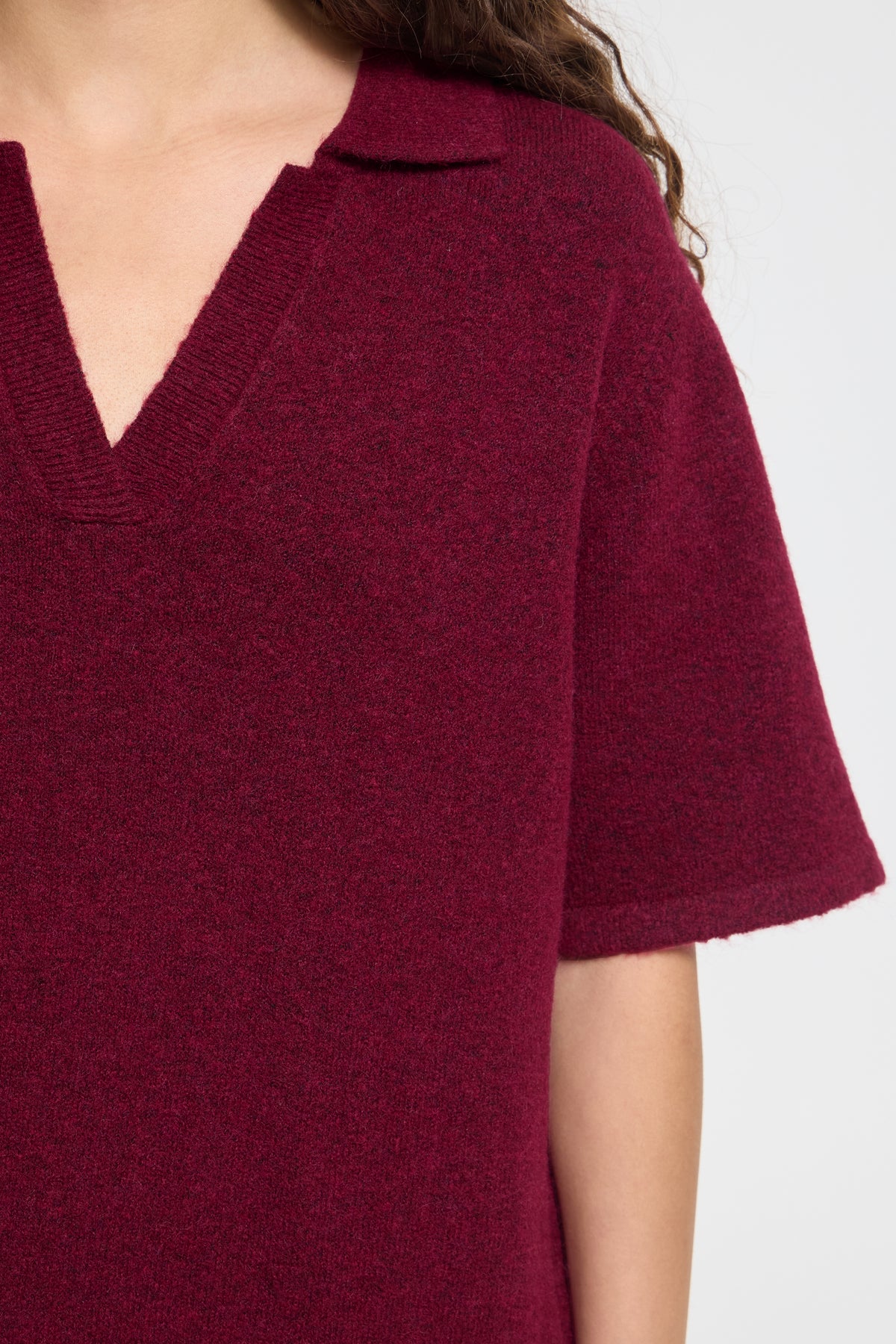 Ihdasila Knitted Dress - Rhododendron Burgundy
