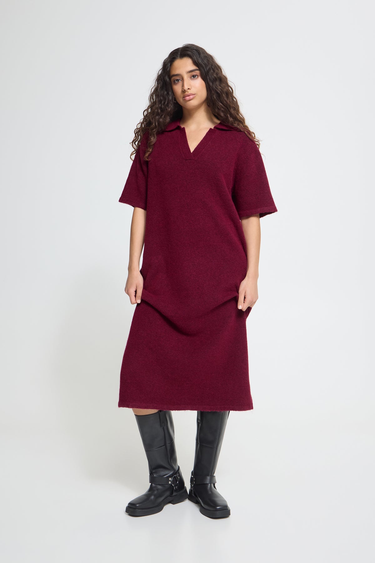 Ihdasila Knitted Dress - Rhododendron Burgundy
