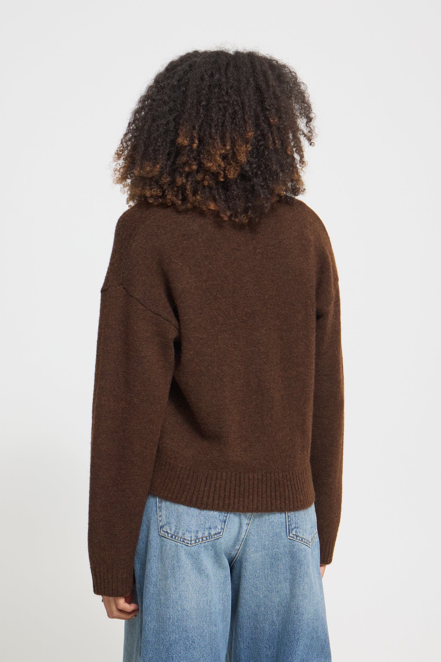 Ihpovoke Cardigan - Chicory Coffee Brown