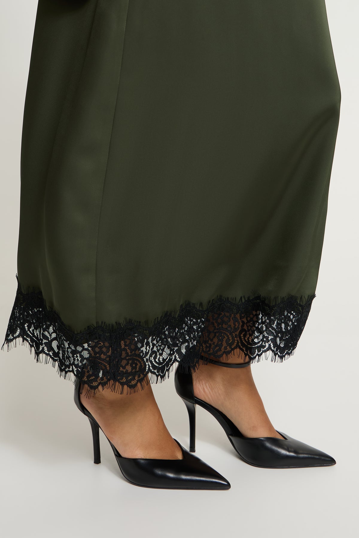 Ihlaccie Skirt - Forest Night Black Lace Edging