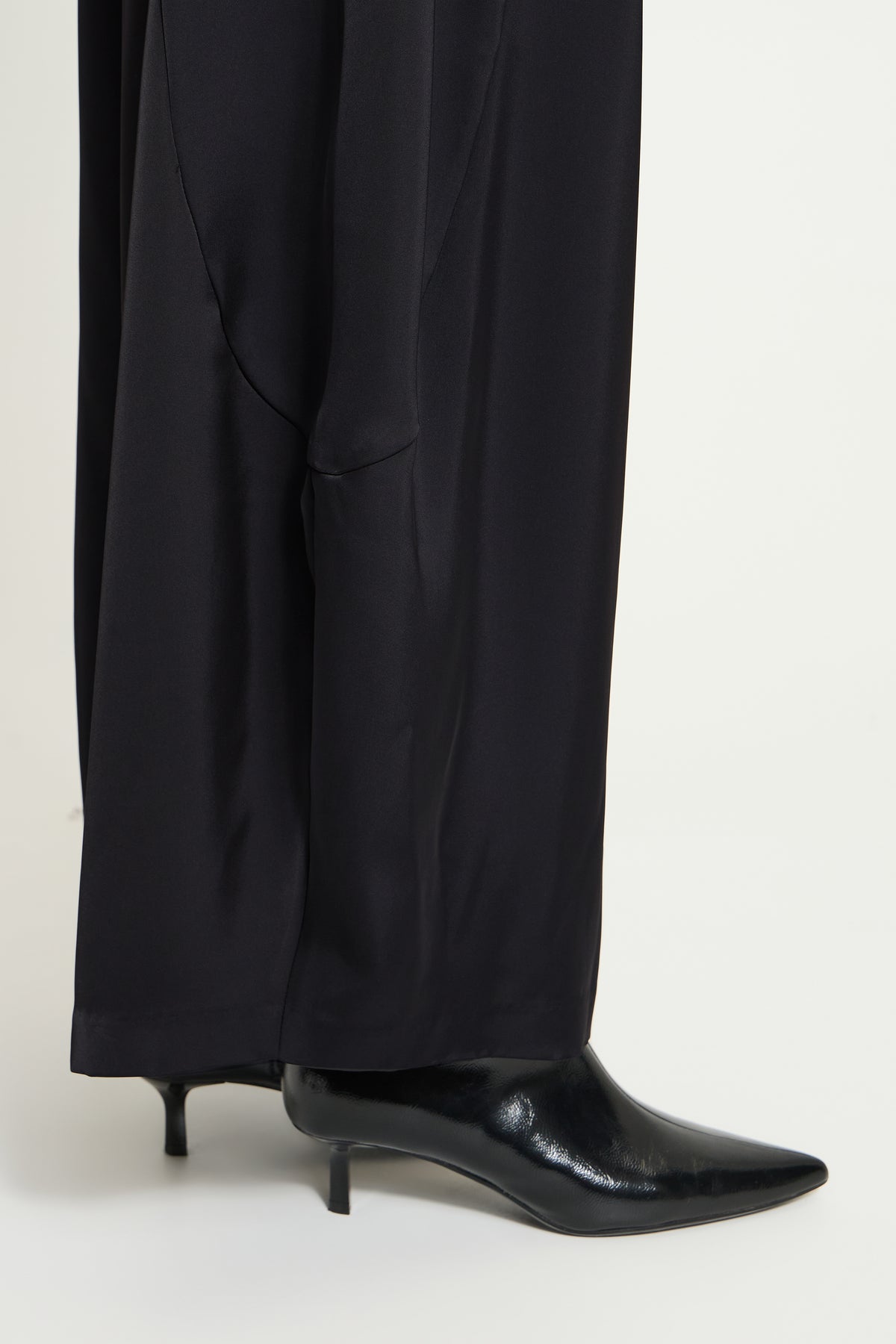 Ihhartley Trousers - Black Satin