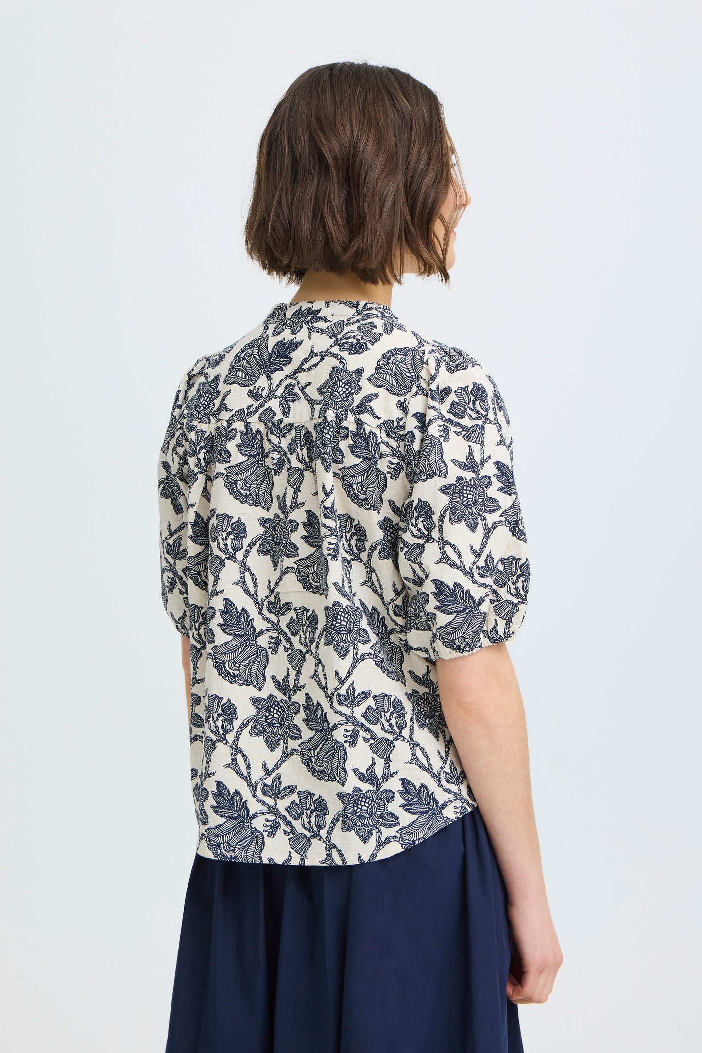 Frmaddie Blouse - Cream Navy Bloom