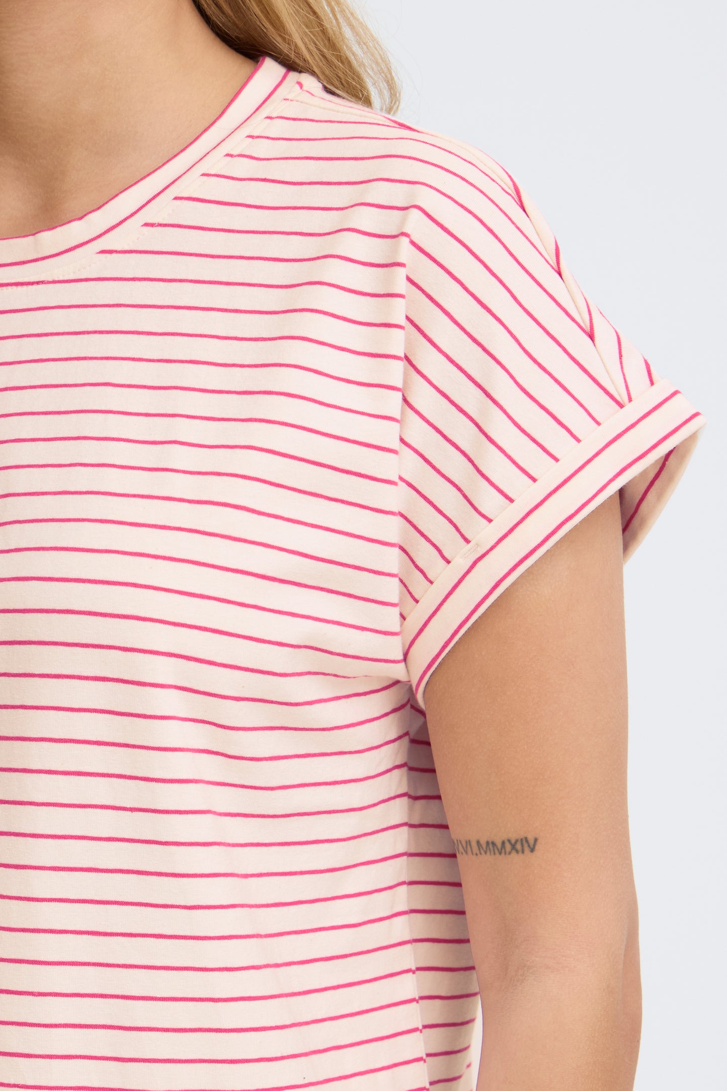 Frfeba T-Shirt - Cream and Raspberry Stripe