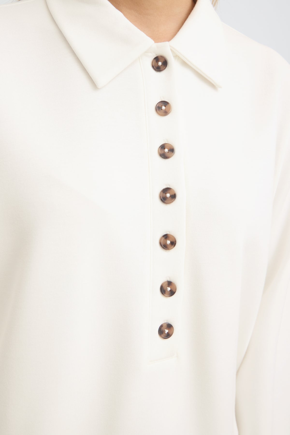 Fraurora Jumper - White