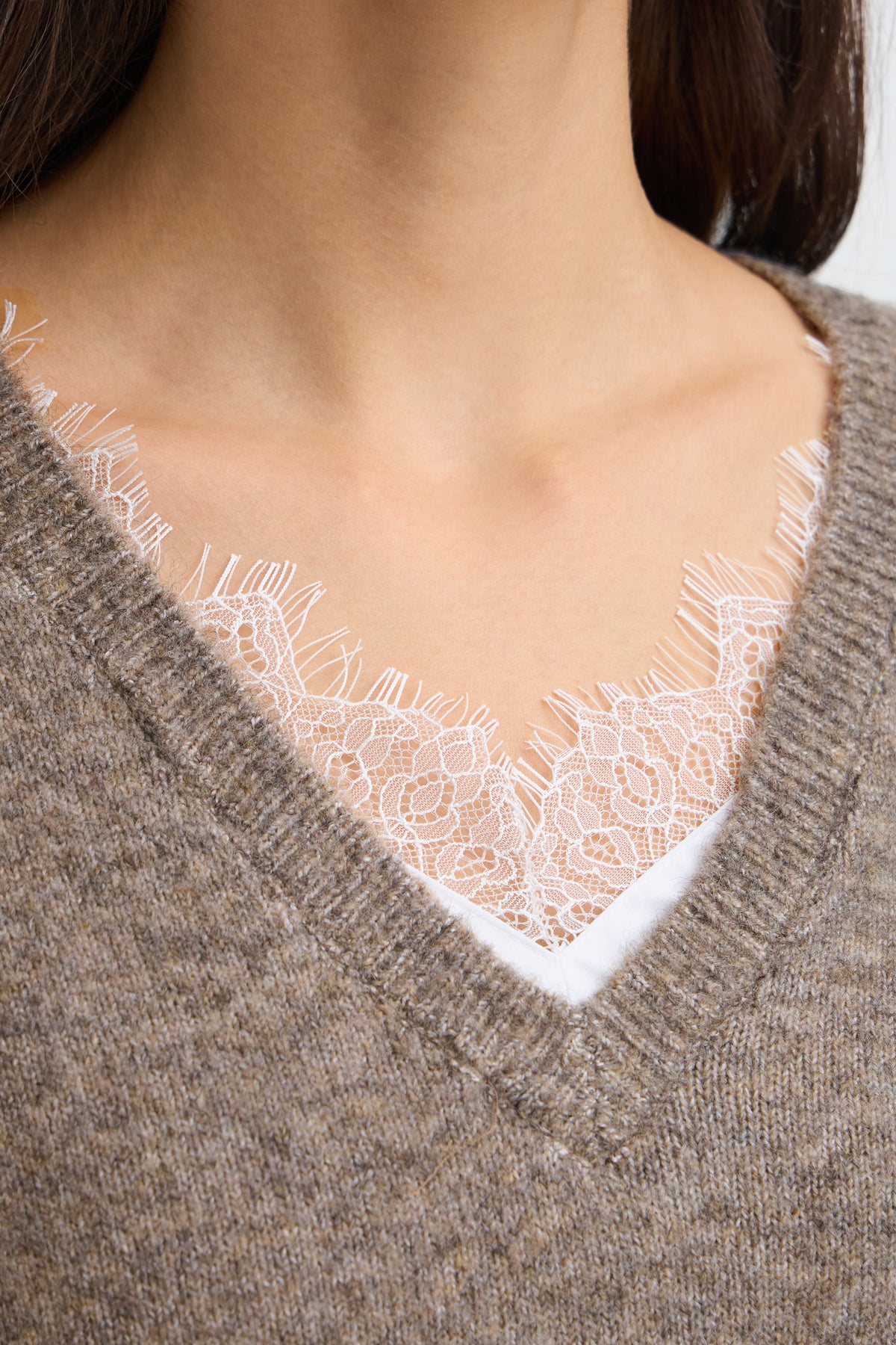 Frellen Jumper - Oatmeal Lace Detail
