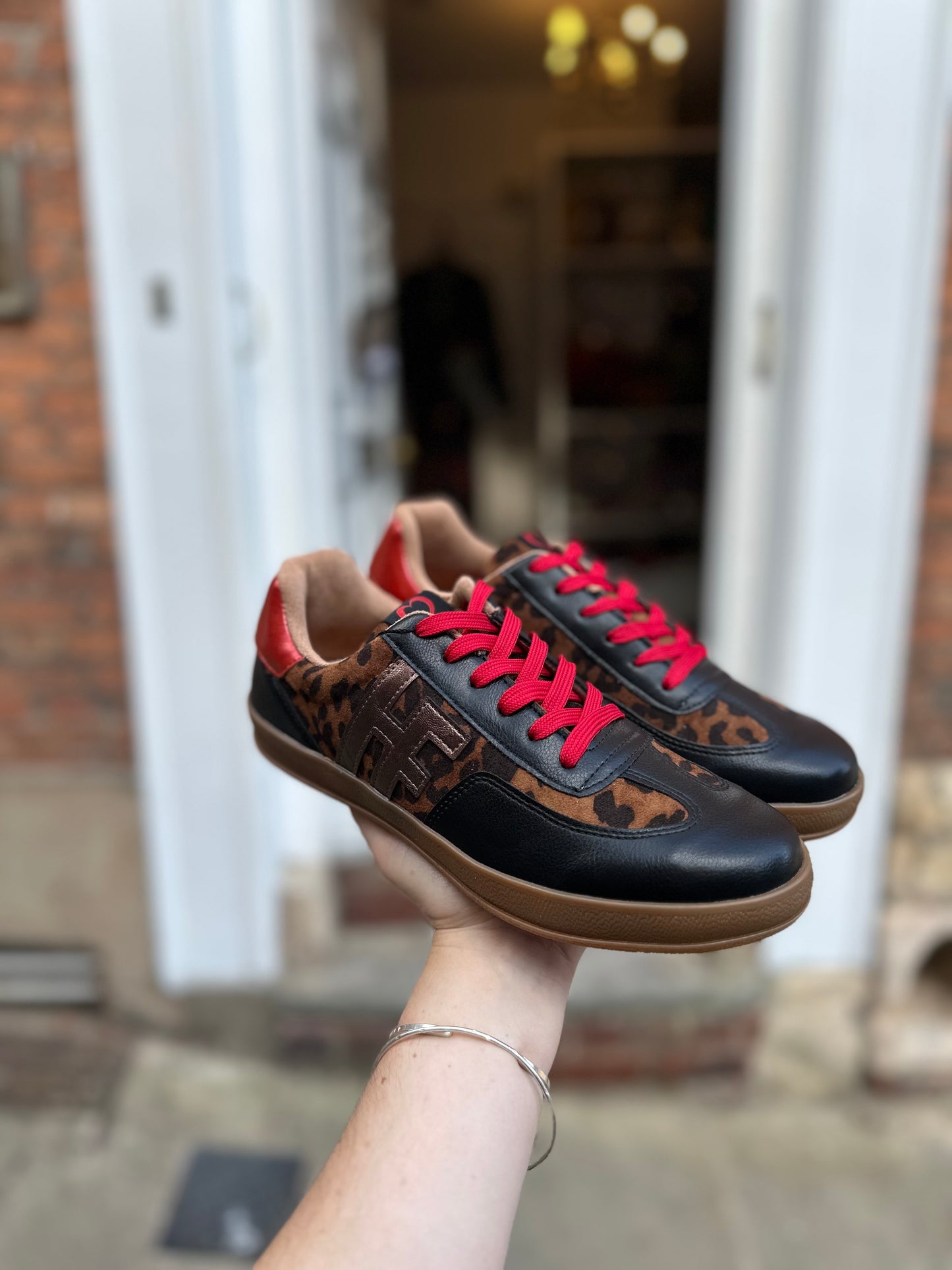 Madison Black/Tan Leopard Trainers
