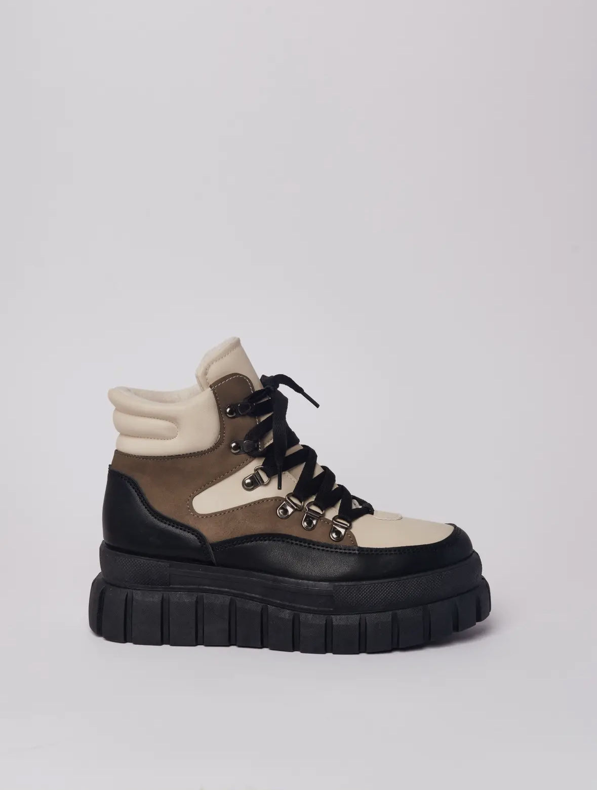 Flatform Colour Block Boot