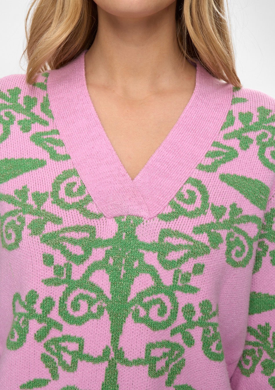 NUSEIDA PULLOVER - Lilac and Green
