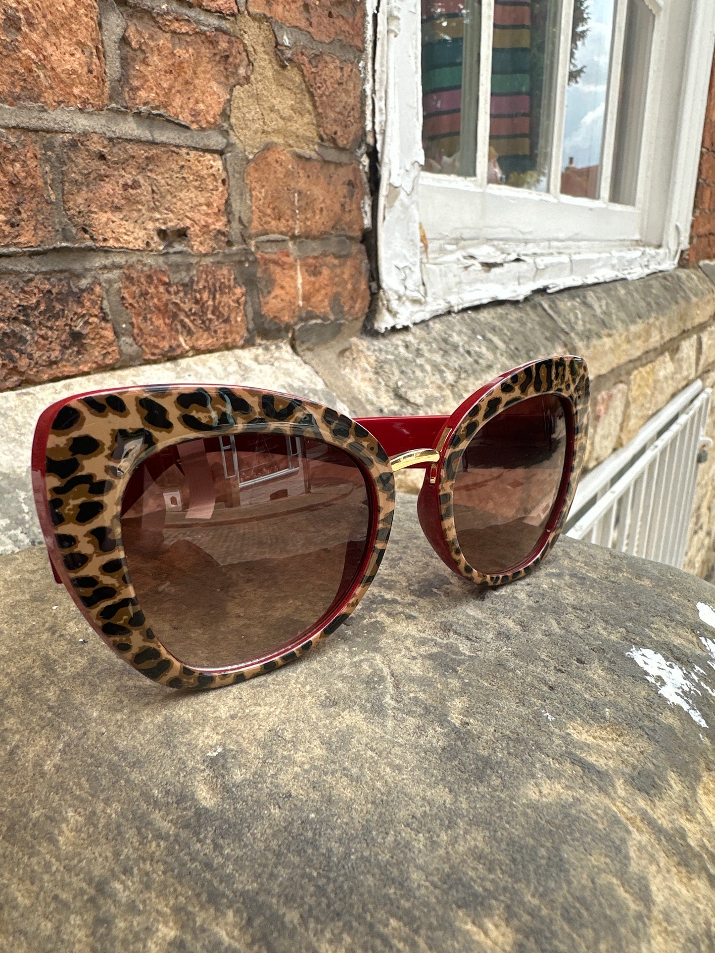 Gold Detail Statement Sunglasses