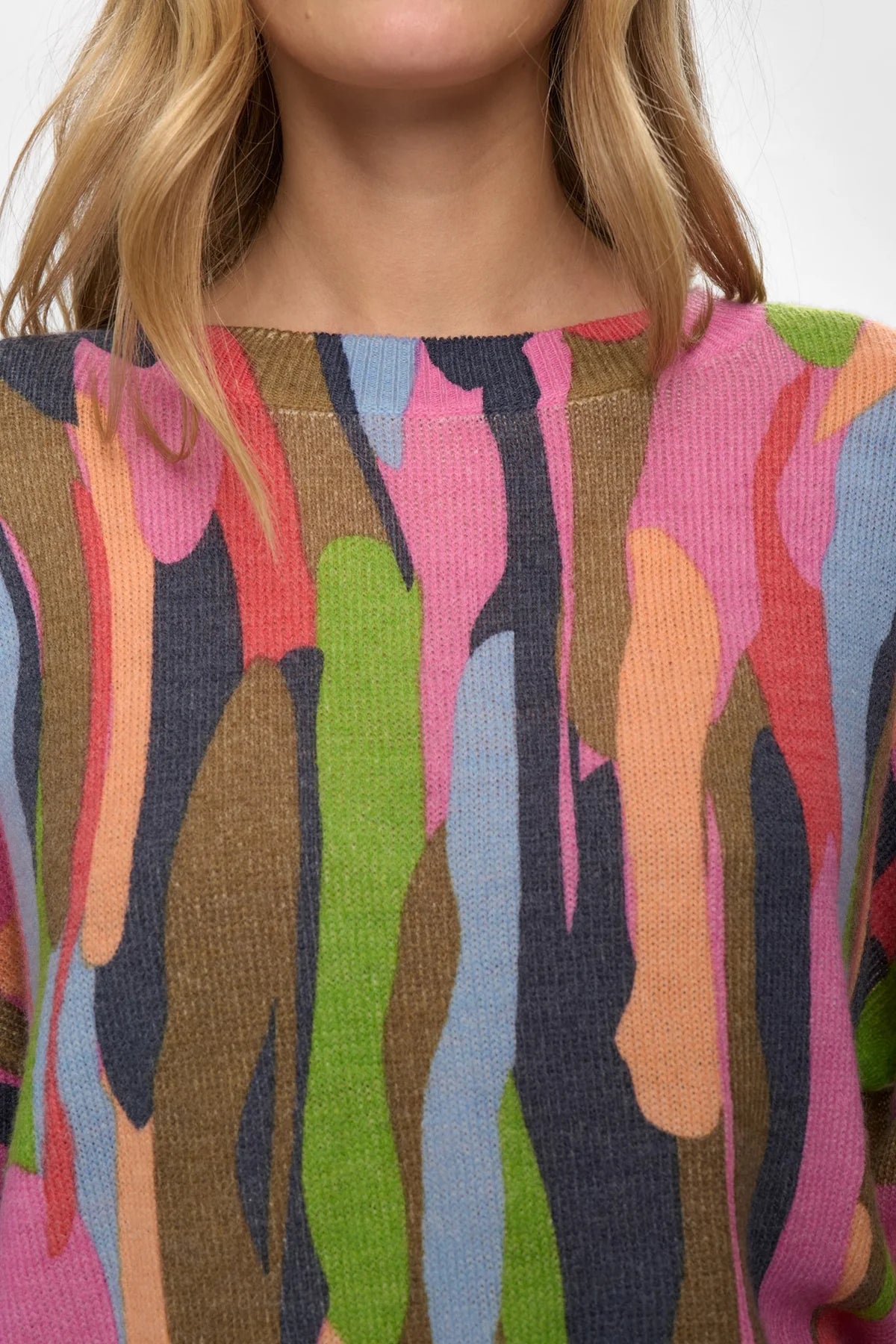 NUAMARA PULLOVER - Cayenne Rainbow Jumper