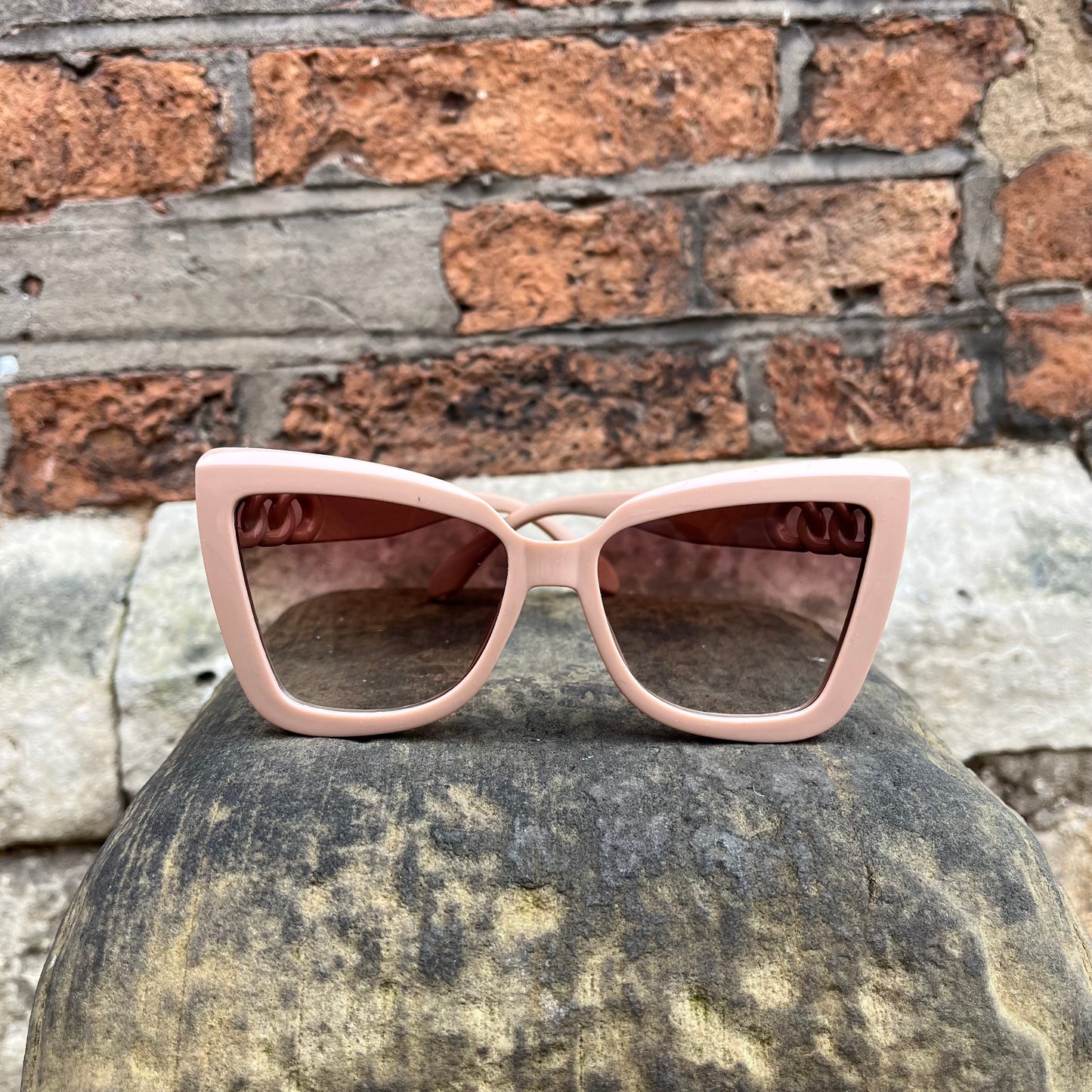 Chunky Framed Sunglasses