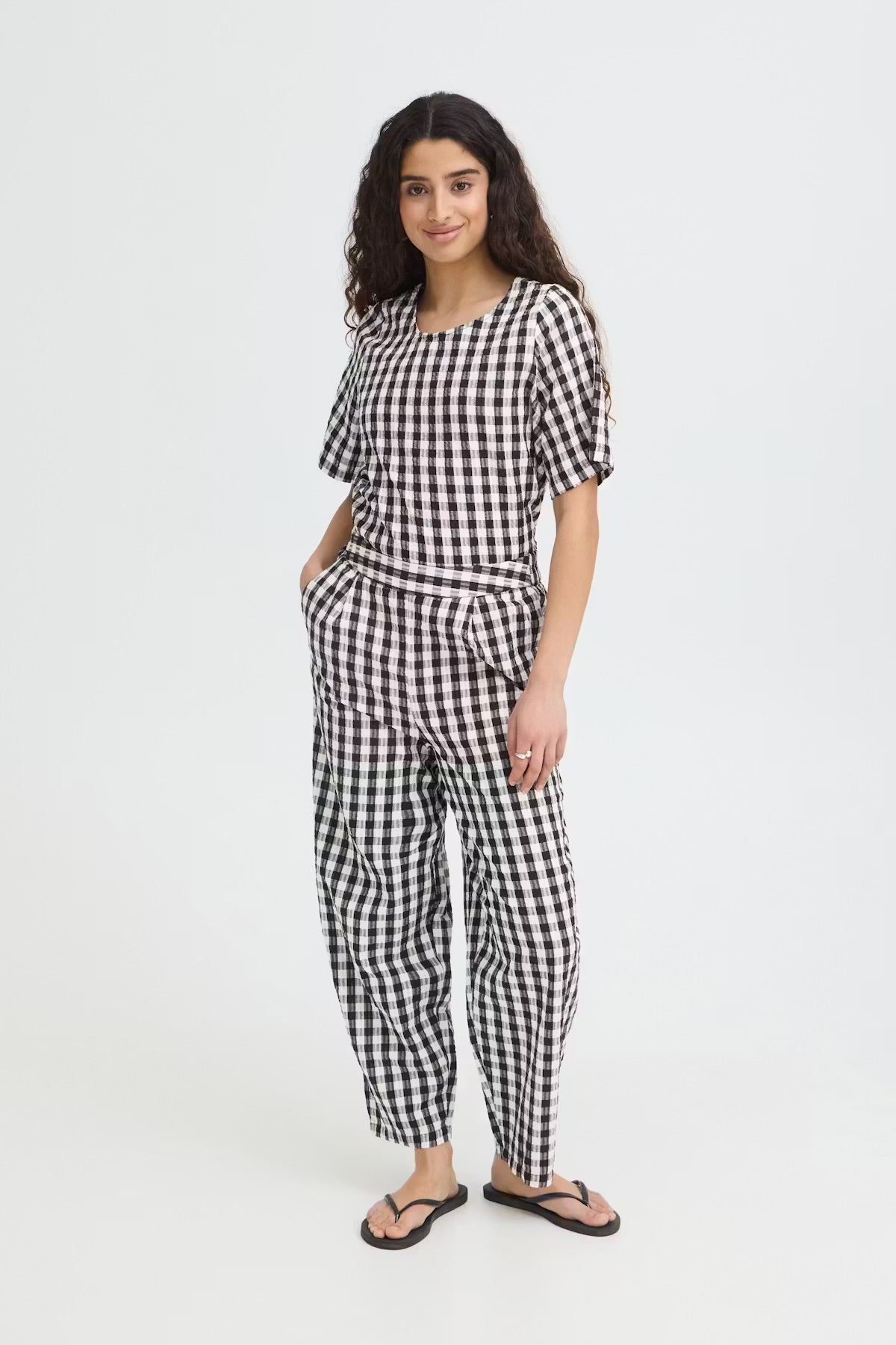 Ihkarra Barrel Trousers - Black White Gingham