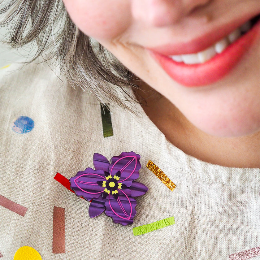 Chocolate Lily Simplified Mini Brooch