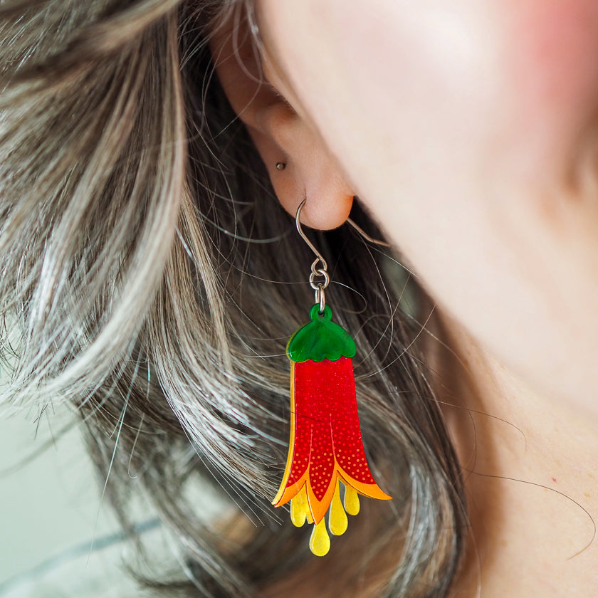 Common Correa Drop Earrings
