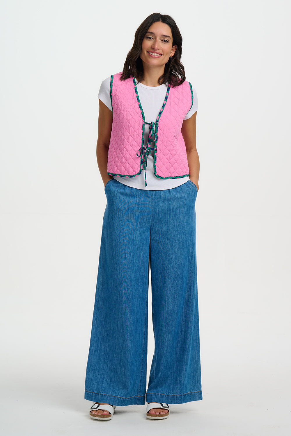 Vander Reversible Quilted Waistcoat - Navy, Heart Tile