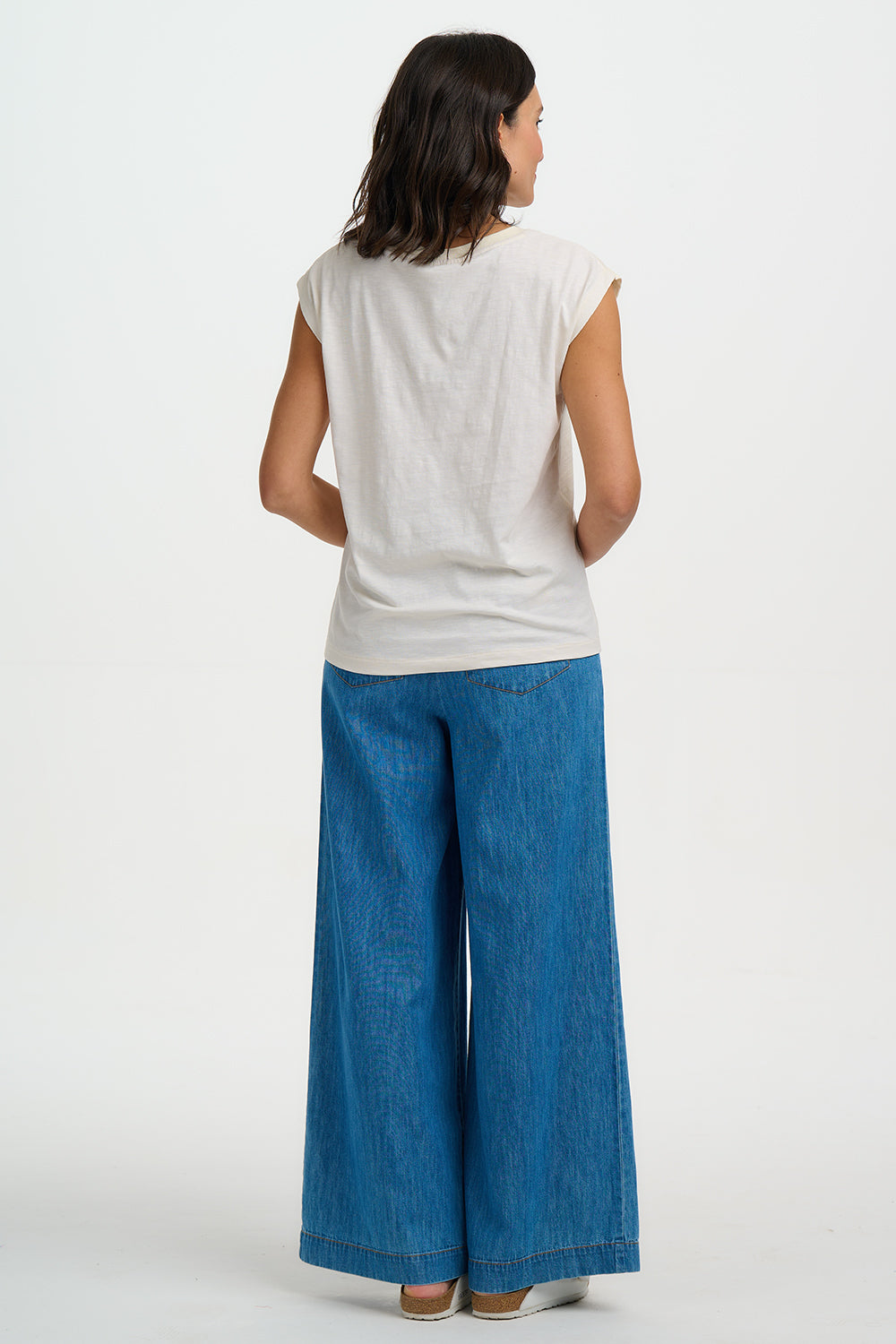 Chrissy Relaxed Tank T-Shirt - Off White, Rainbow Rays