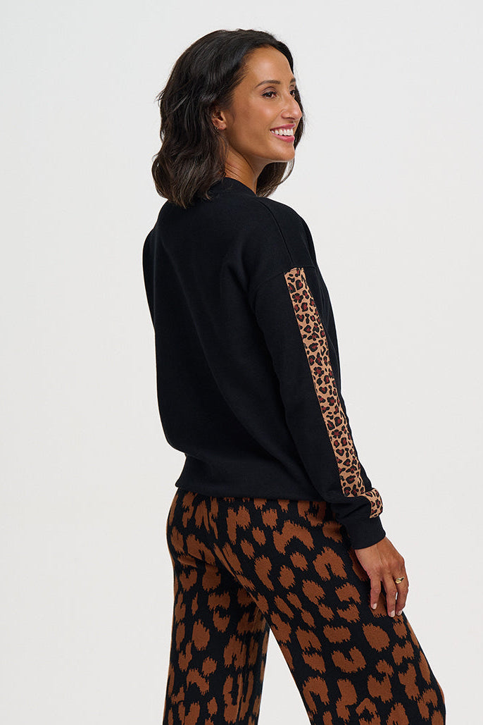 Magda Sweatshirt - Black, Leopard Trim
