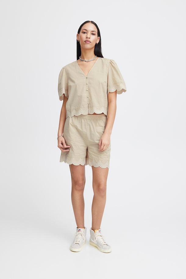 Ihsaidi Scallop Shirt