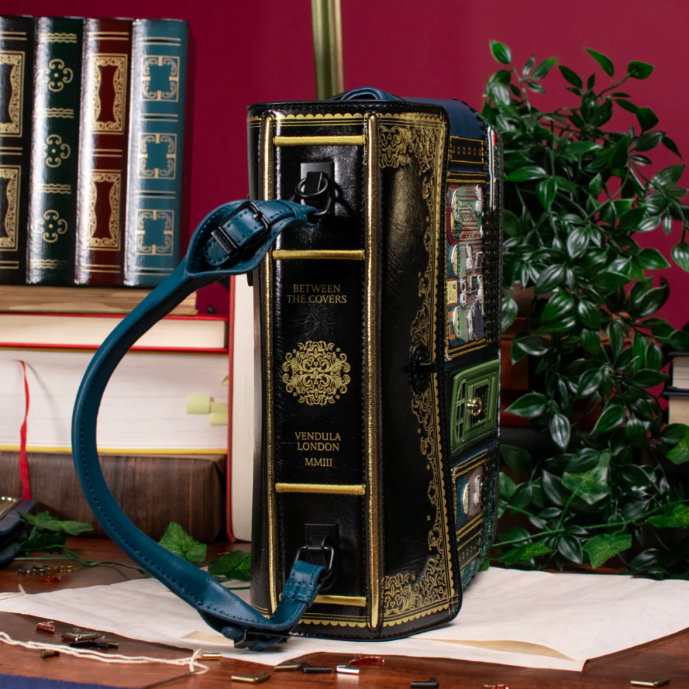 Between the Covers Bookbinders - Grace Bag