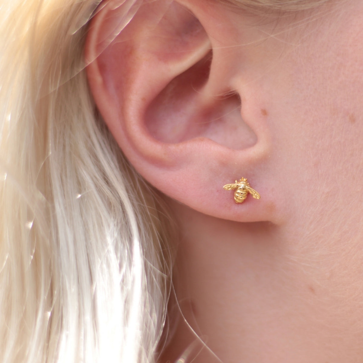 Bumble Bee Stud Earring - 925 Silver, Gold