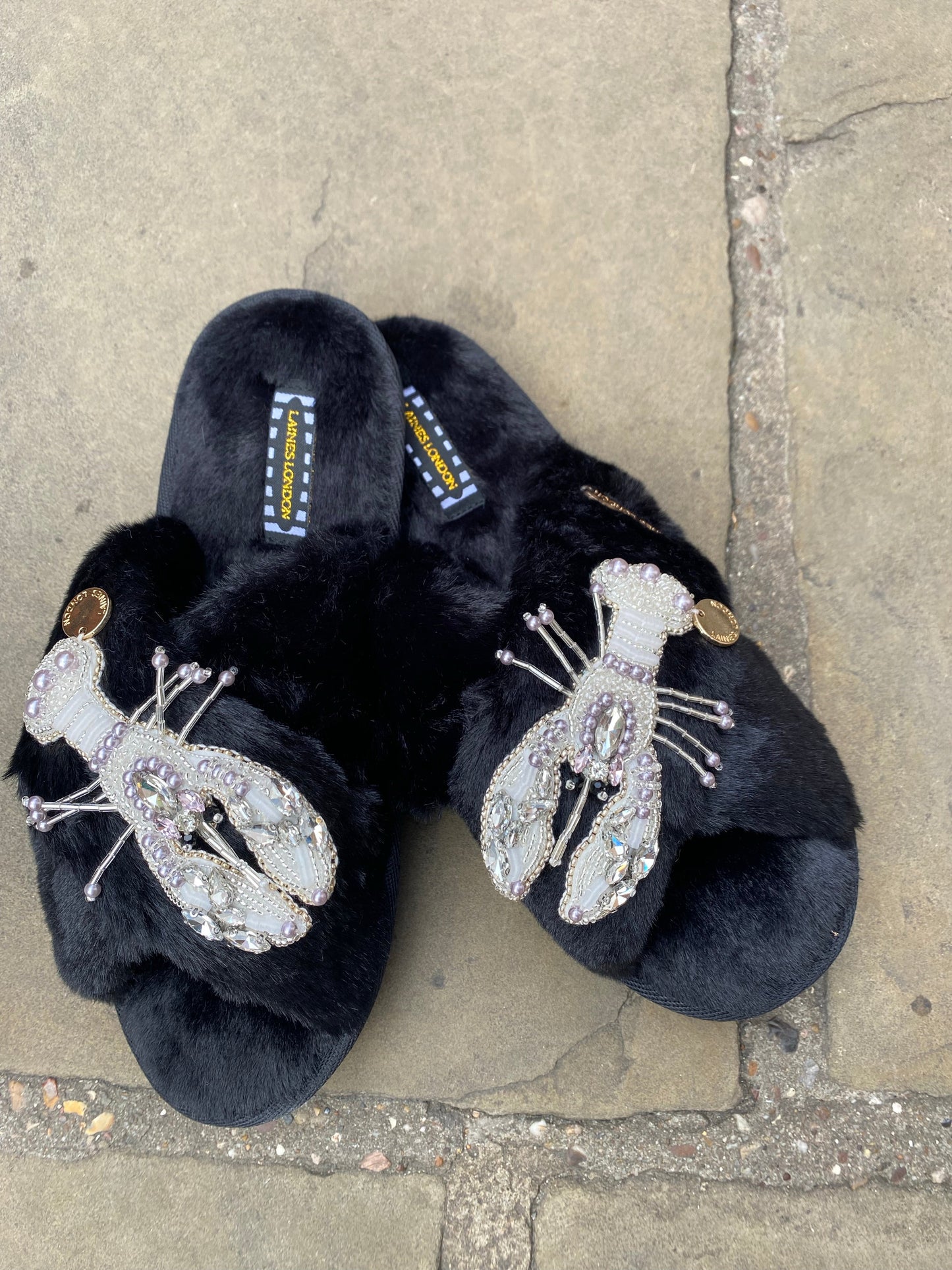 🖤Double Silver and Pearl Lobsters on Classic Black Slippers🖤