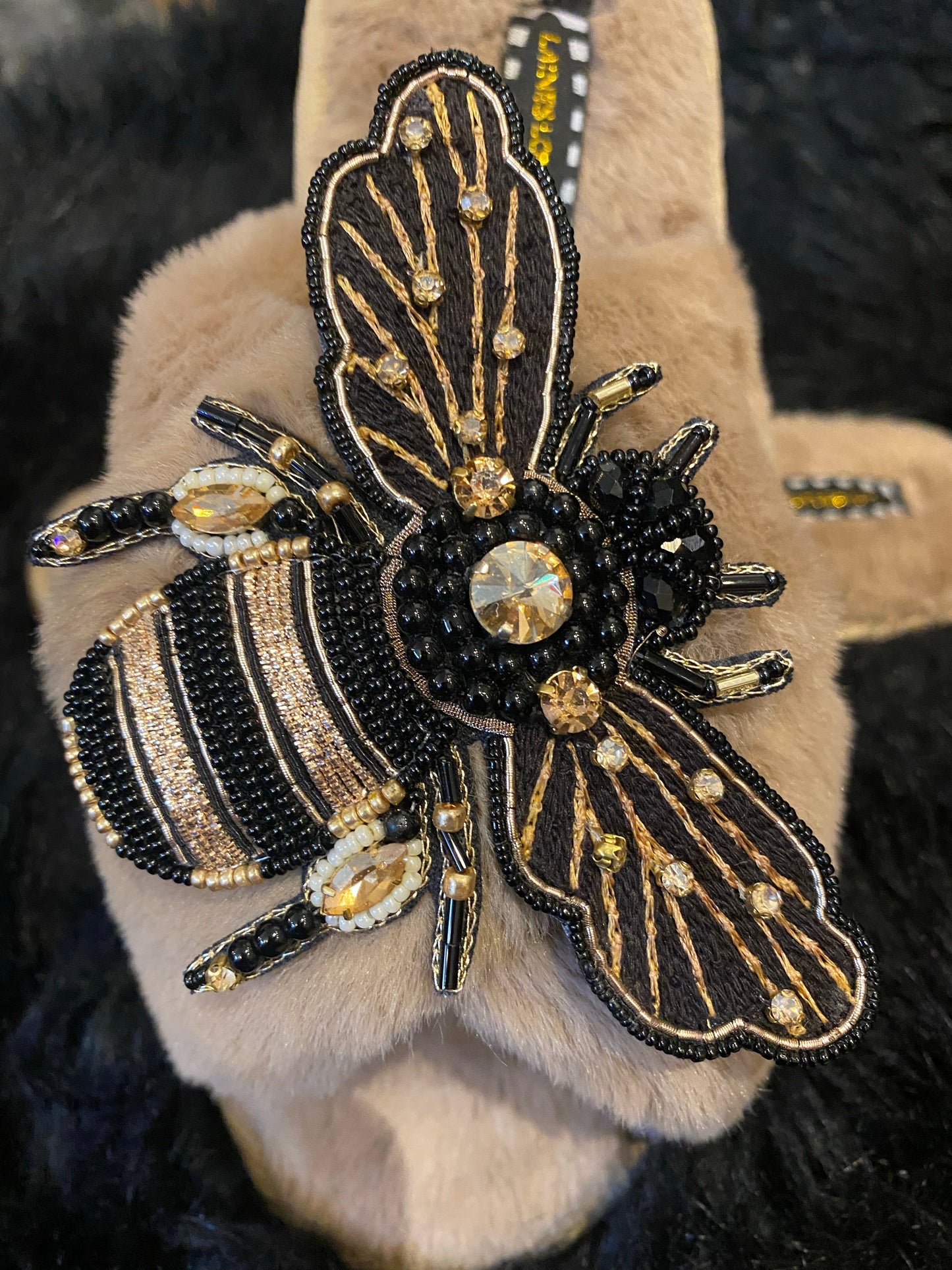 Toffee Fluffy Slippers Bee Brooch